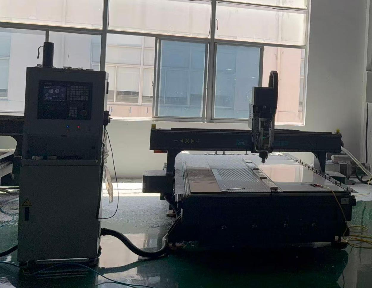 Molding Machine